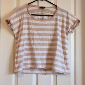 Express, flowy, tan and white t-shirts.